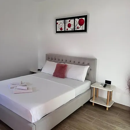 Apartment Ari