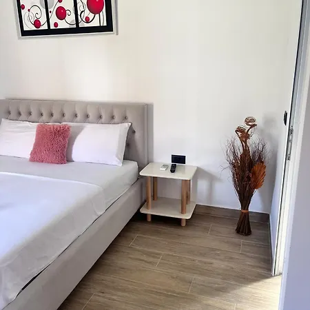 Apartment Ari *